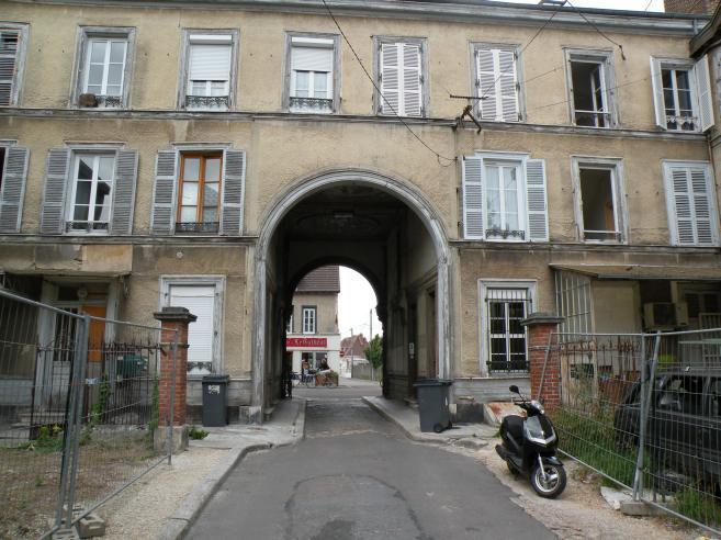  le porche de la Villa Rothier, vu de l'intérieur